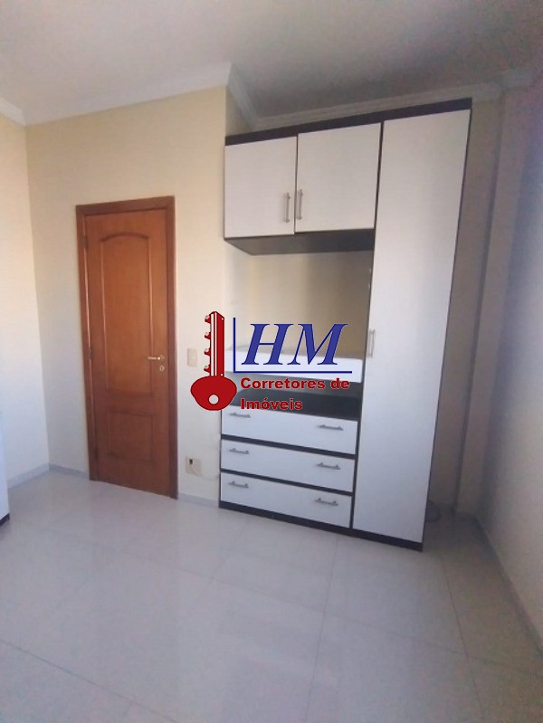 Apartamento à venda com 3 quartos, 79m² - Foto 9