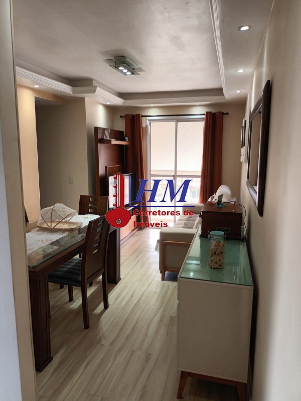 Apartamento à venda com 3 quartos, 60m² - Foto 4