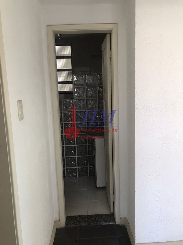 Apartamento à venda com 2 quartos, 72m² - Foto 19