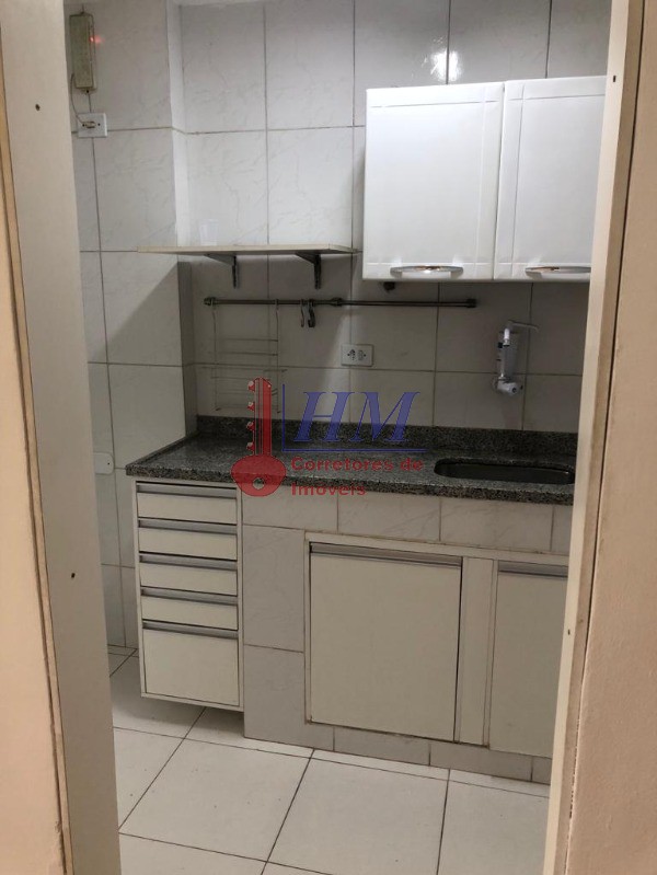 Apartamento à venda com 2 quartos, 52m² - Foto 19