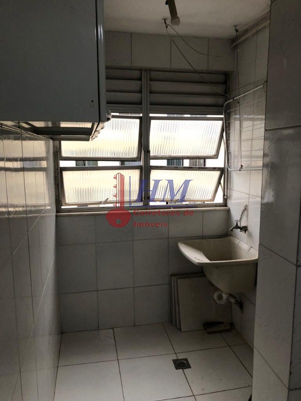 Apartamento à venda com 2 quartos, 52m² - Foto 17