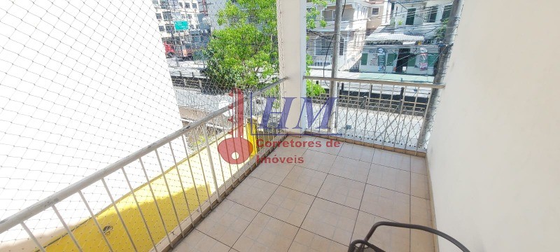 Apartamento à venda com 3 quartos, 122m² - Foto 1