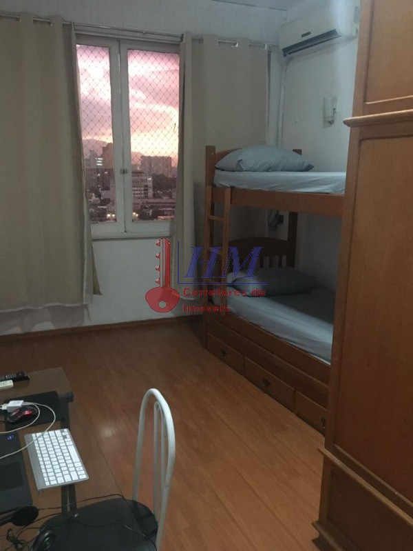 Apartamento à venda com 1 quarto, 35m² - Foto 1