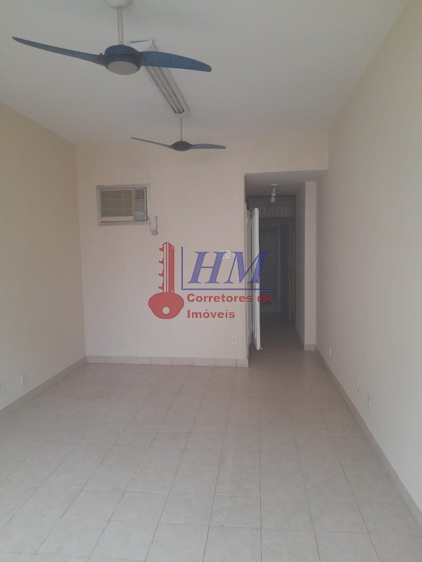 Apartamento à venda com 1 quarto, 35m² - Foto 4