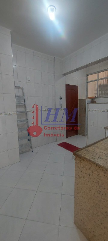 Apartamento à venda com 2 quartos, 81m² - Foto 13