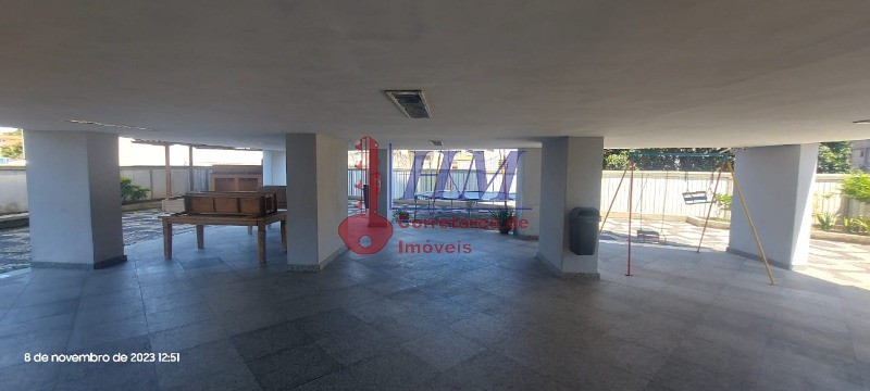 Apartamento para alugar com 2 quartos, 70m² - Foto 24