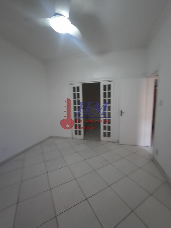 Apartamento à venda com 2 quartos, 65m² - Foto 3