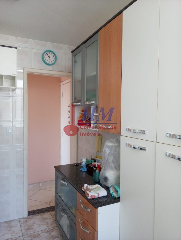 Apartamento à venda com 1 quarto, 40m² - Foto 24