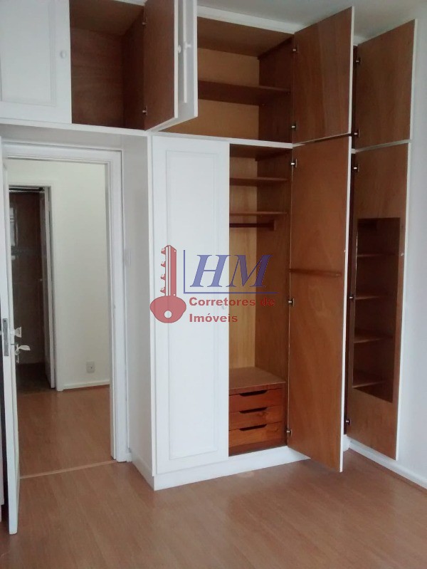 Apartamento à venda com 3 quartos, 110m² - Foto 12