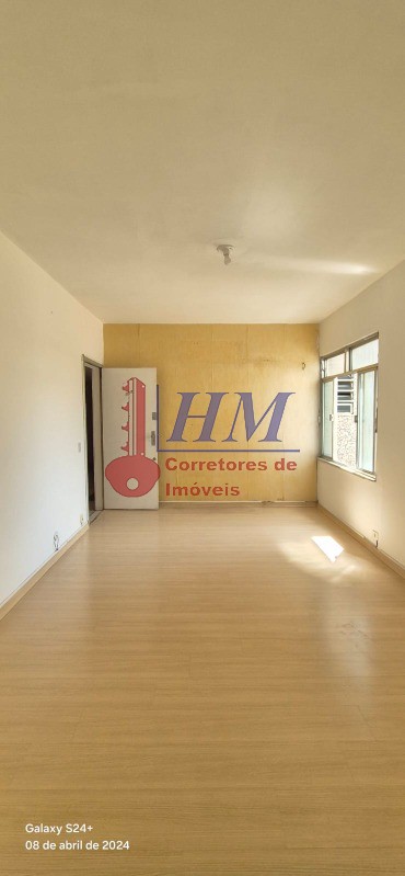 Apartamento à venda com 2 quartos, 66m² - Foto 1