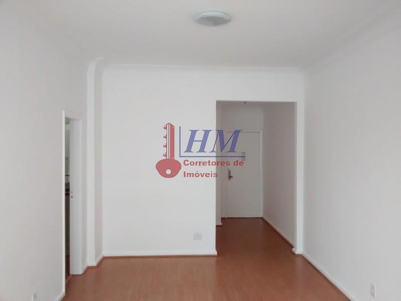 Apartamento à venda com 3 quartos, 110m² - Foto 4