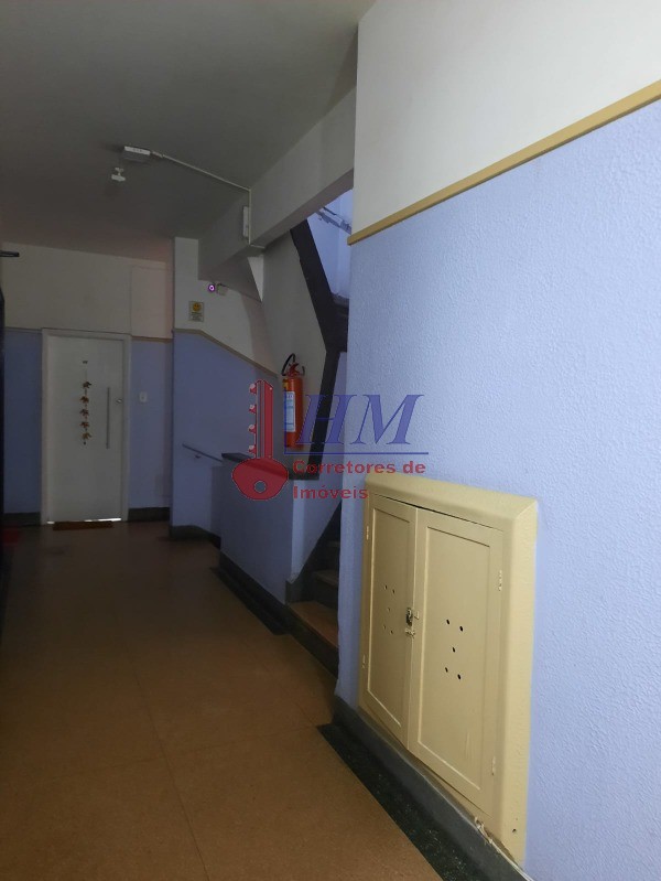 Apartamento à venda com 1 quarto, 42m² - Foto 19