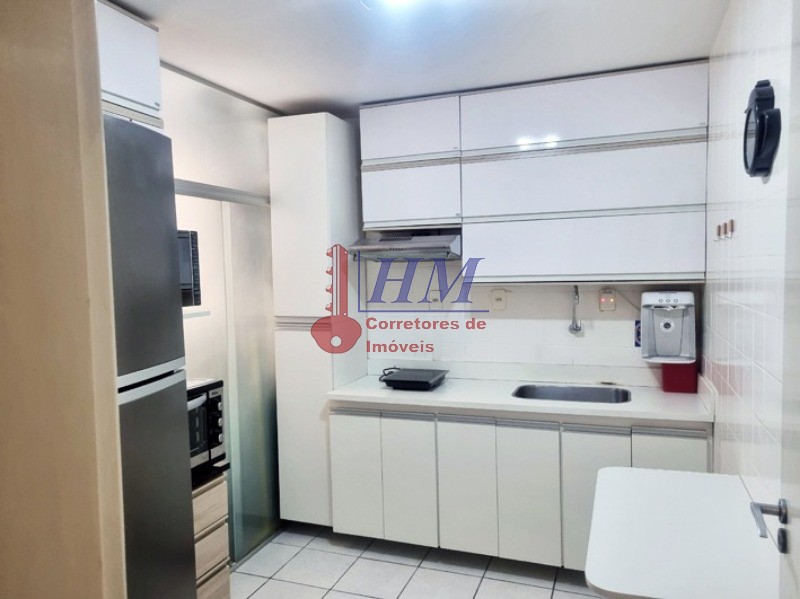 Apartamento à venda com 3 quartos, 74m² - Foto 21