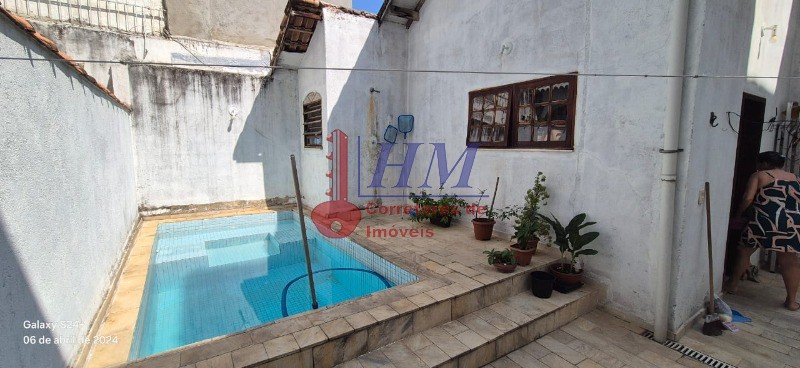 Casa à venda com 3 quartos, 165m² - Foto 14