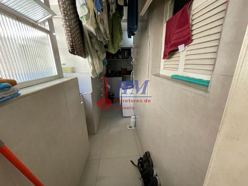 Apartamento à venda com 1 quarto, 67m² - Foto 16