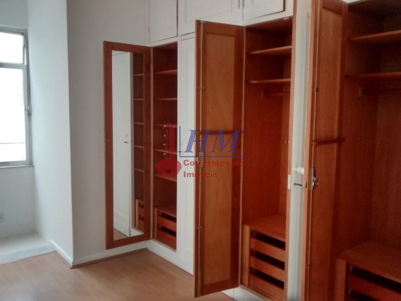 Apartamento à venda com 3 quartos, 110m² - Foto 7