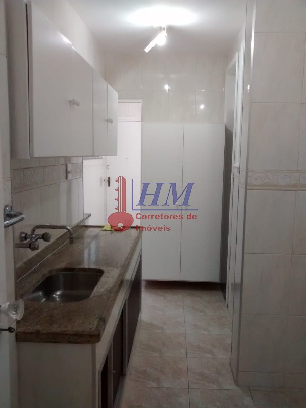 Apartamento à venda com 3 quartos, 110m² - Foto 18