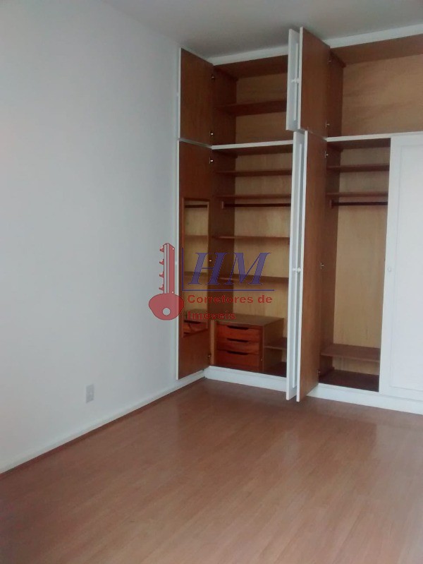 Apartamento à venda com 3 quartos, 110m² - Foto 15