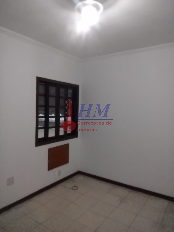 Casa à venda com 3 quartos, 113m² - Foto 8