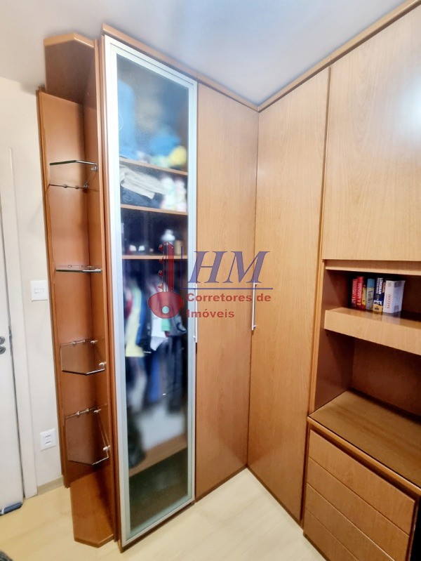 Apartamento à venda com 3 quartos, 74m² - Foto 10