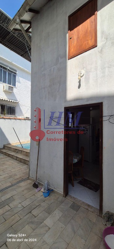 Casa à venda com 3 quartos, 165m² - Foto 16