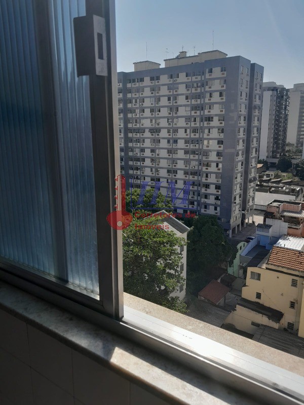 Apartamento à venda com 2 quartos, 55m² - Foto 11