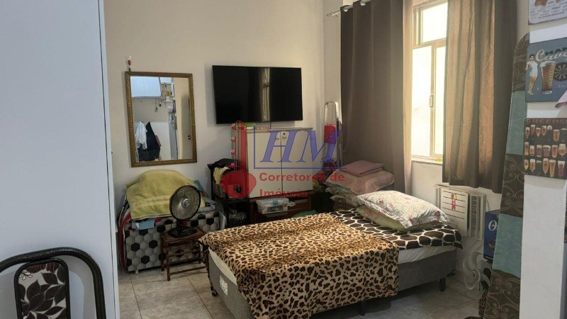 Apartamento à venda com 1 quarto, 29m² - Foto 1