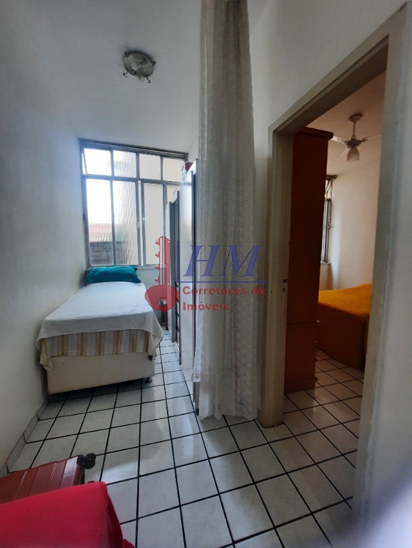 Apartamento à venda com 1 quarto, 45m² - Foto 12