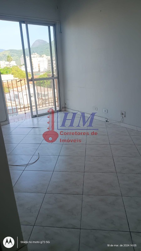 Apartamento à venda com 1 quarto, 80m² - Foto 8