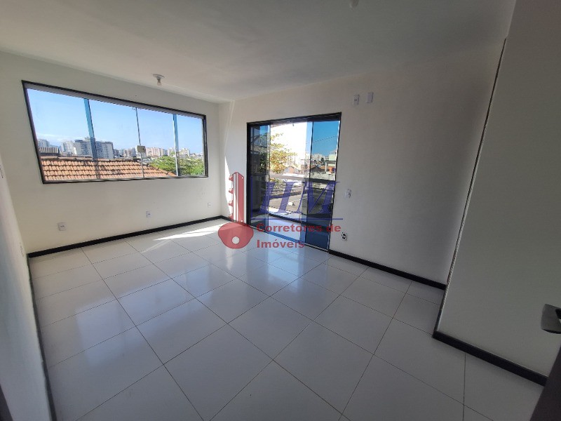 Casa à venda com 6 quartos, 320m² - Foto 5