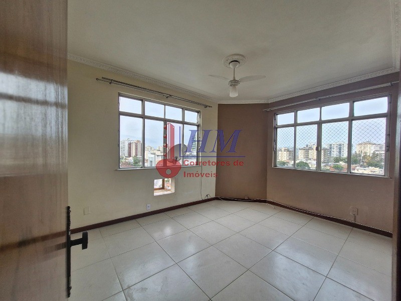 Apartamento à venda com 2 quartos, 70m² - Foto 10