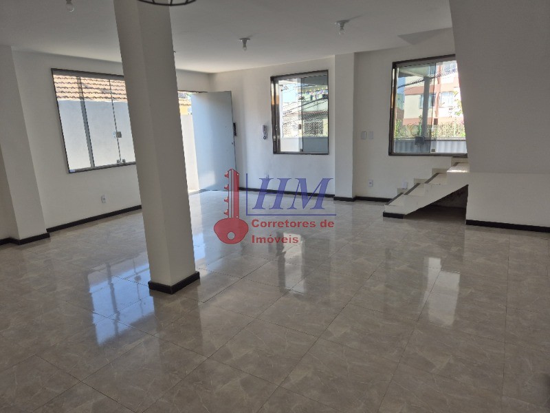 Casa à venda com 6 quartos, 320m² - Foto 3