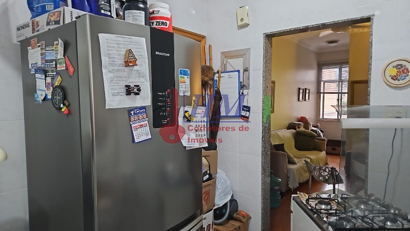 Apartamento à venda com 2 quartos, 60m² - Foto 17