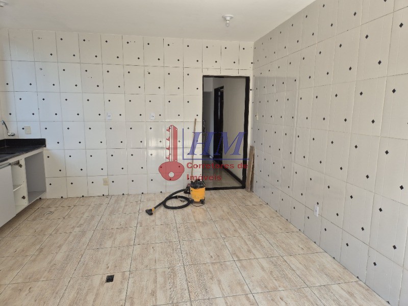 Casa à venda com 6 quartos, 320m² - Foto 45