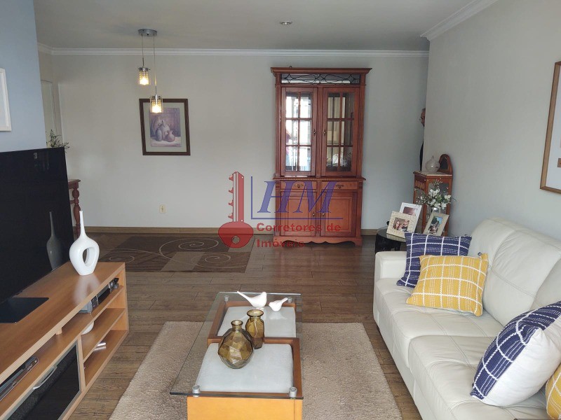 Apartamento à venda com 3 quartos, 94m² - Foto 11