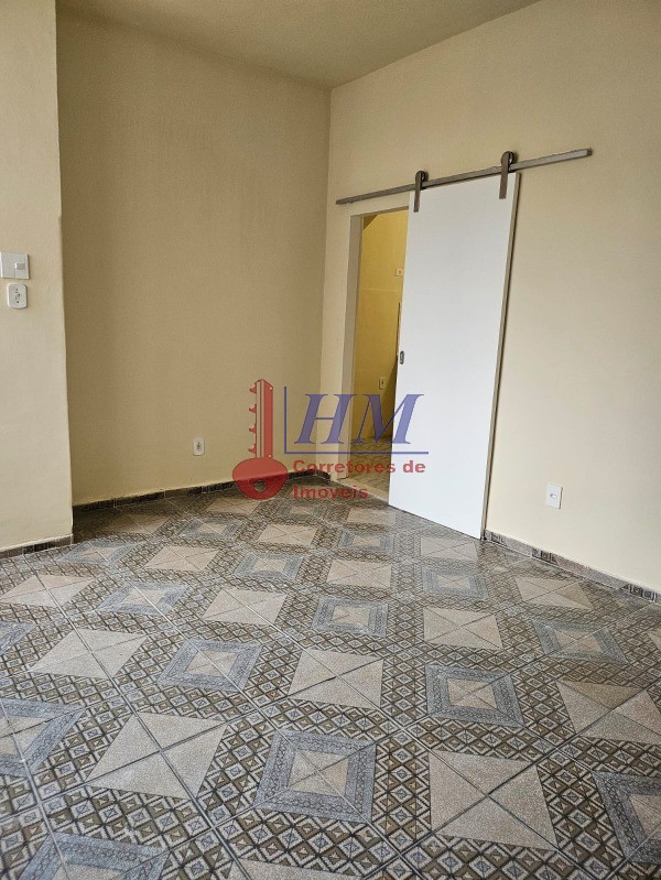 Casa para alugar com 3 quartos, 70m² - Foto 10