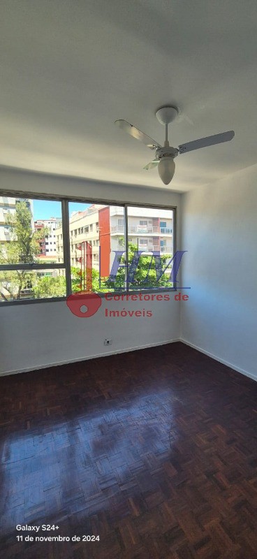 Apartamento à venda com 2 quartos, 85m² - Foto 11