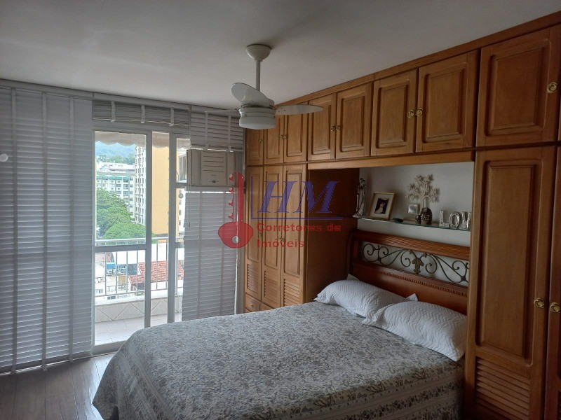 Apartamento à venda com 3 quartos, 94m² - Foto 15