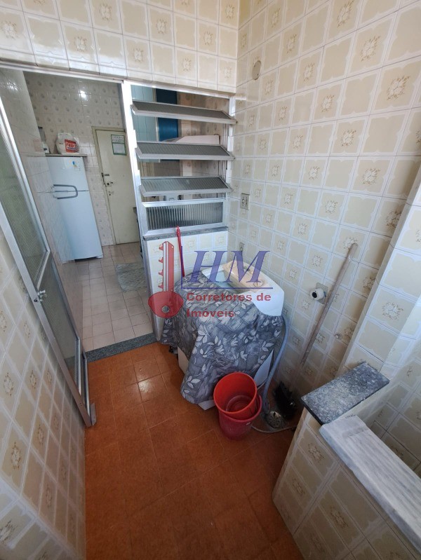 Apartamento à venda com 2 quartos, 74m² - Foto 27