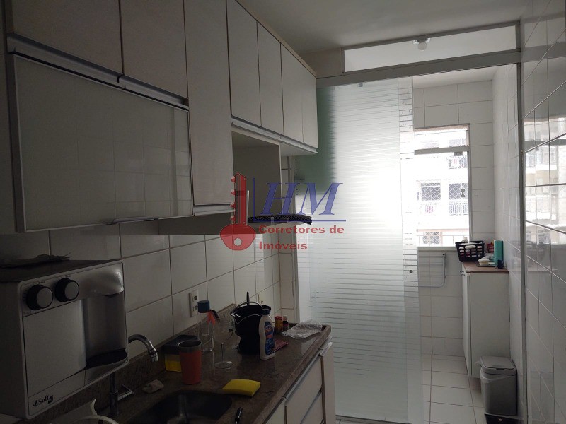 Apartamento à venda com 2 quartos, 65m² - Foto 18