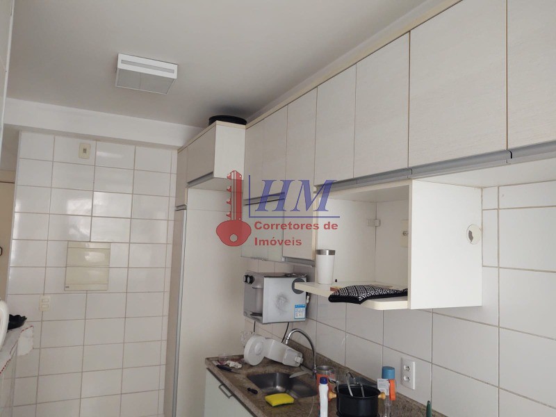 Apartamento à venda com 2 quartos, 65m² - Foto 21