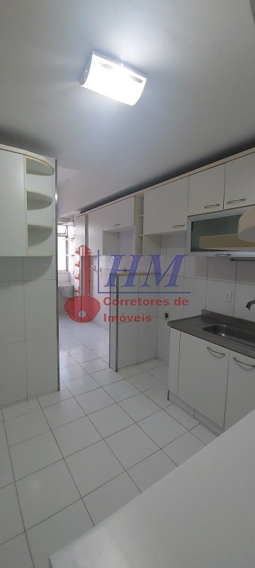 Apartamento para alugar com 2 quartos, 75m² - Foto 17