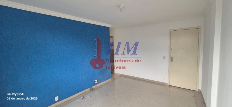 Apartamento para alugar com 2 quartos, 75m² - Foto 6