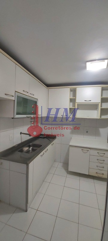 Apartamento para alugar com 2 quartos, 75m² - Foto 19