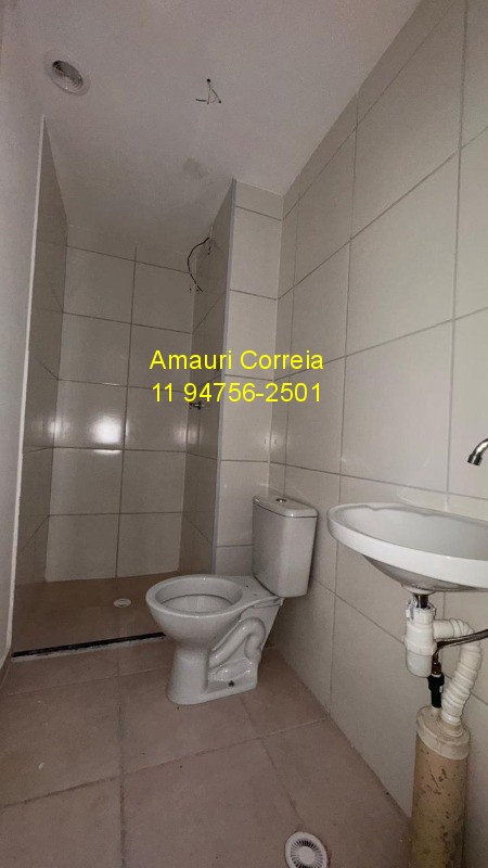 Apartamento à venda com 2 quartos, 38m² - Foto 3