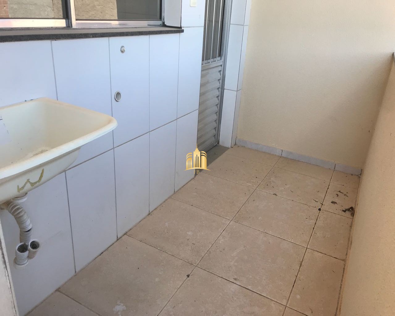 Casa à venda com 2 quartos, 180m² - Foto 23