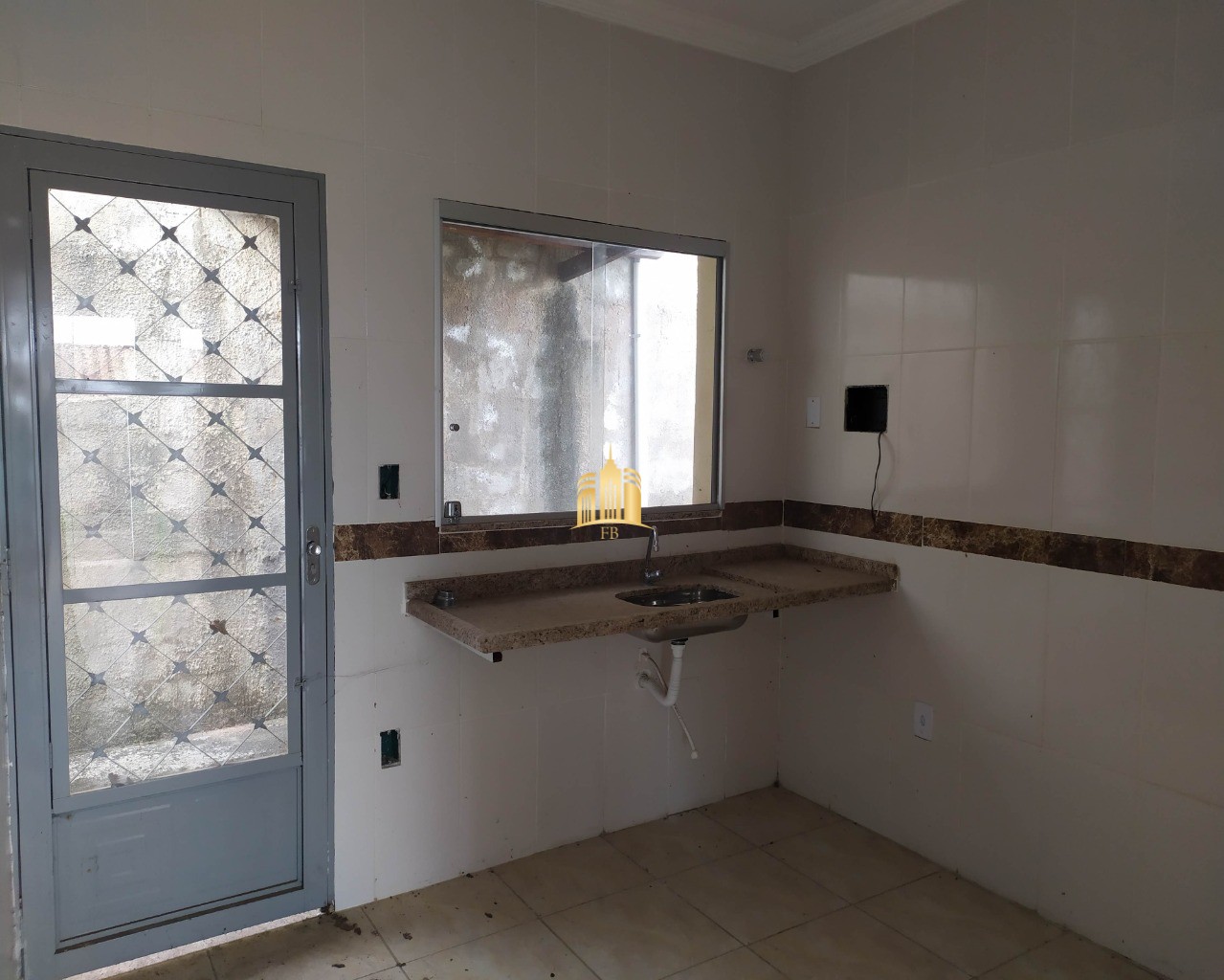 Casa à venda e aluguel com 2 quartos, 180m² - Foto 5