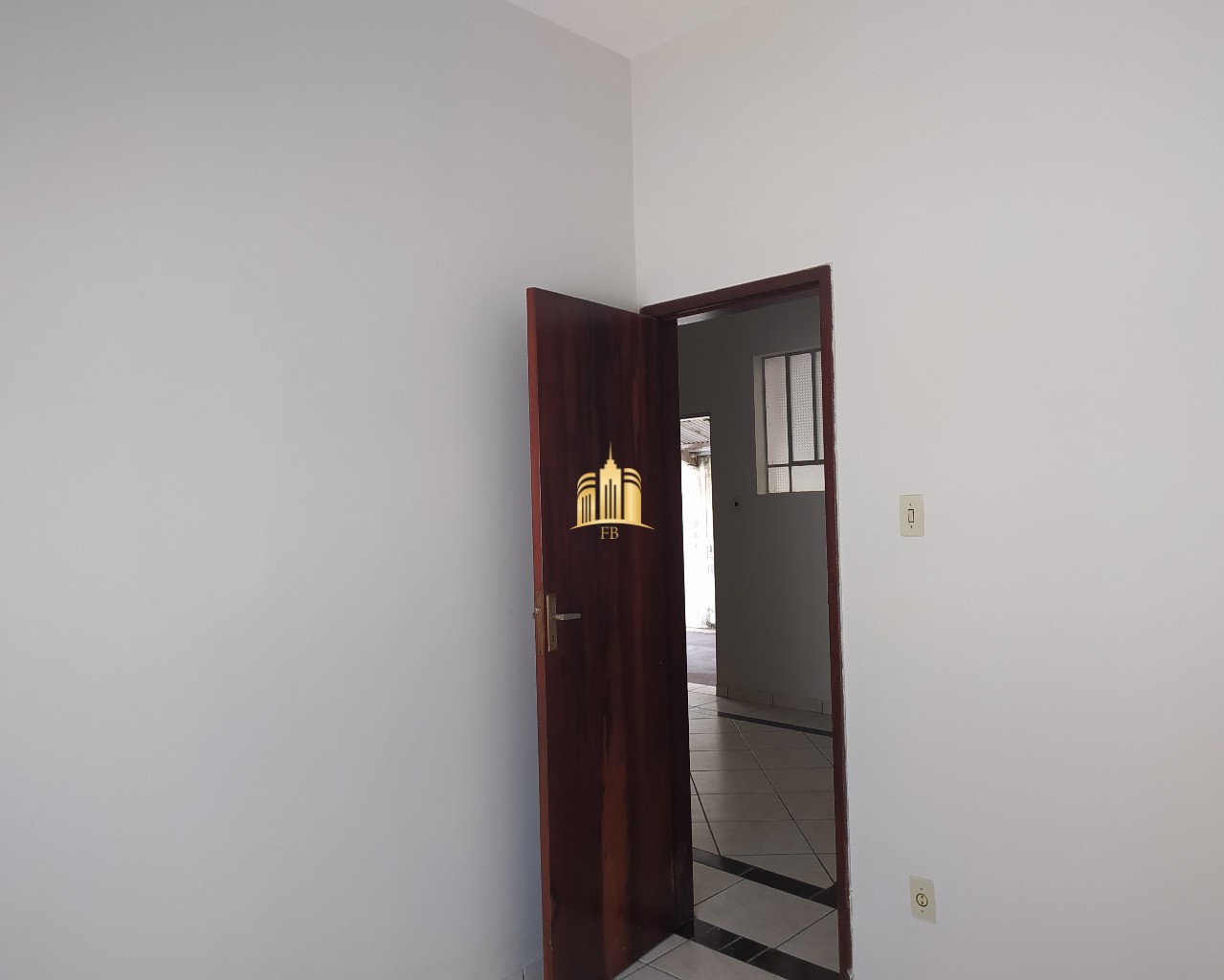 Casa para alugar com 3 quartos, 250m² - Foto 15