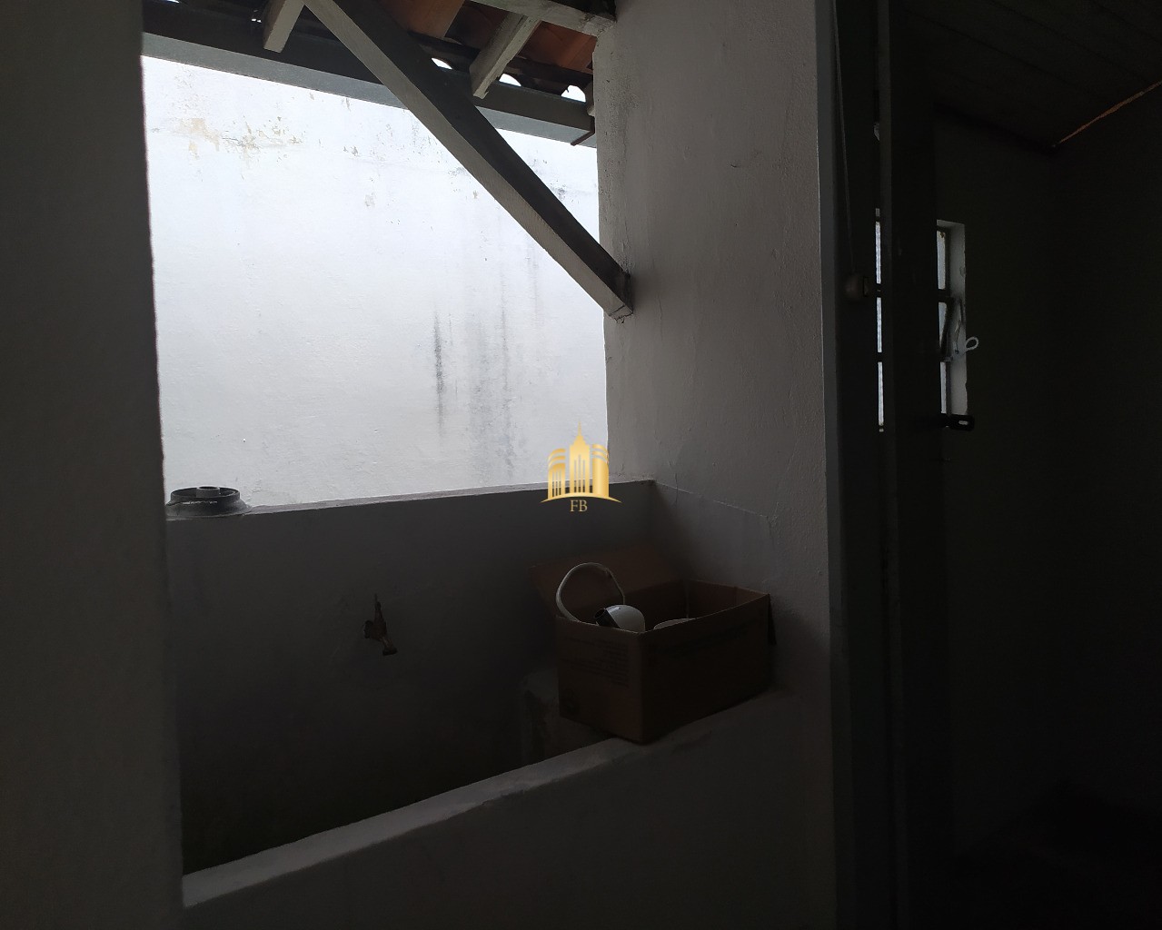 Casa para alugar com 3 quartos, 250m² - Foto 18