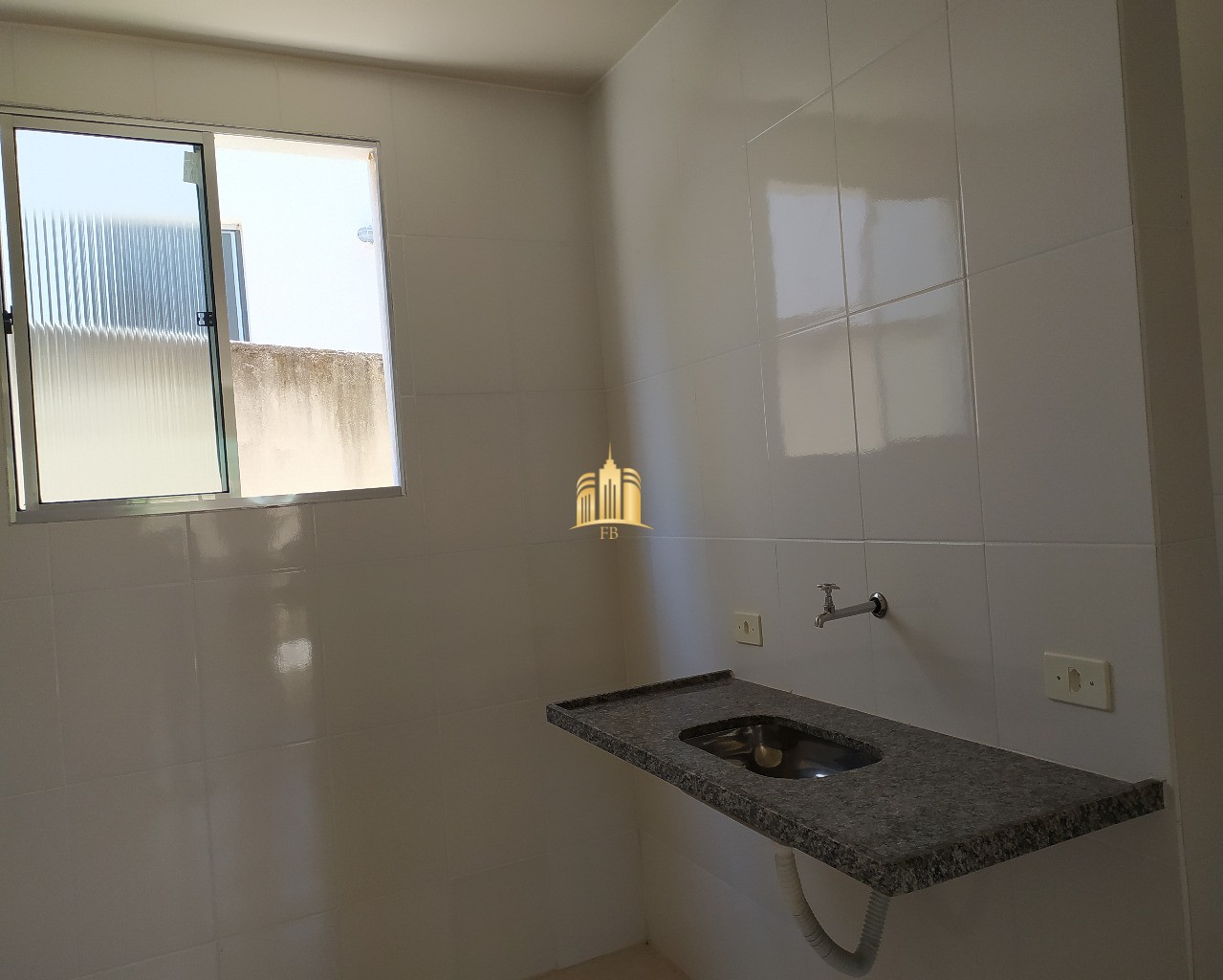 Apartamento à venda com 2 quartos, 100m² - Foto 3